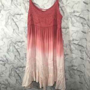 En Creme Ombré Spaghetti Strap Dress Small